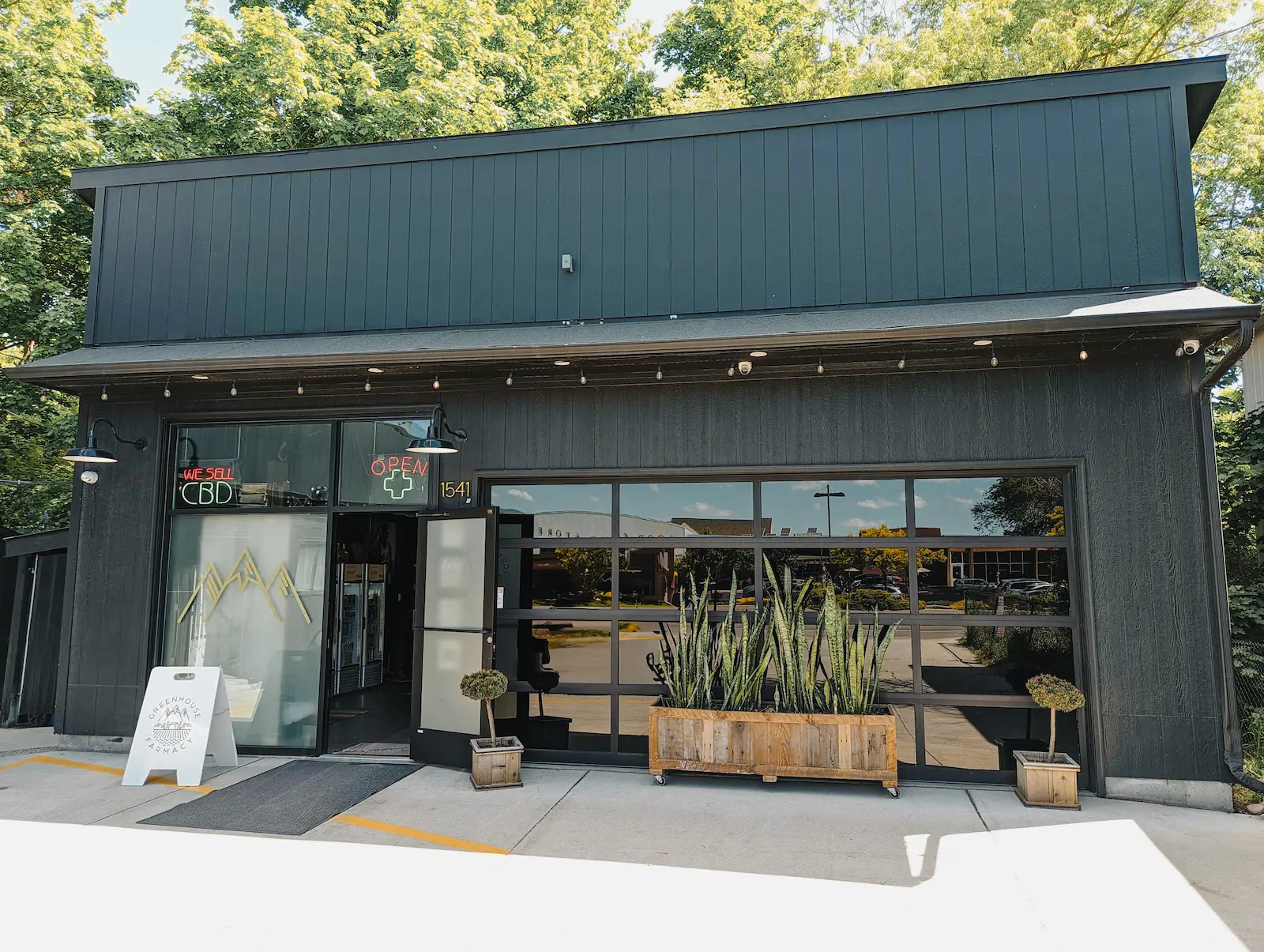 Missoula's Best Natural Cannabis Dispensary | Greenhouse Farmacy